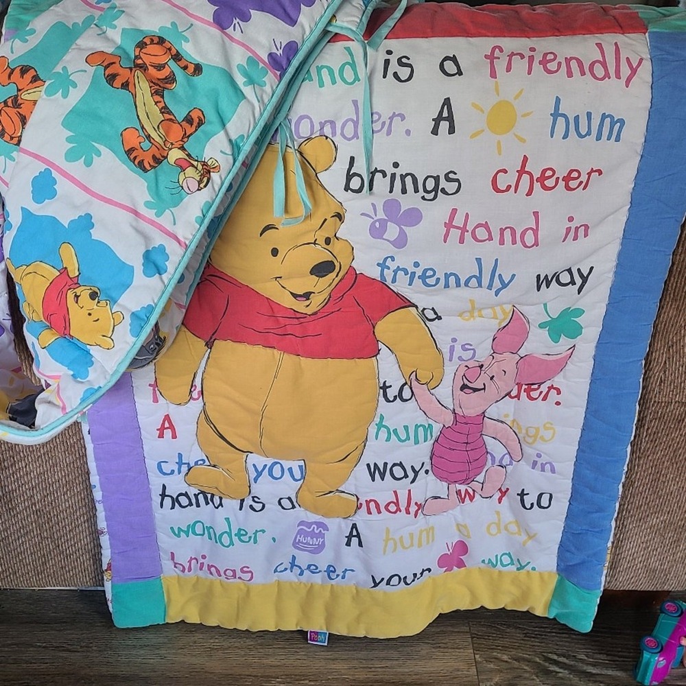 Vintage Winnie the Pooh bedding